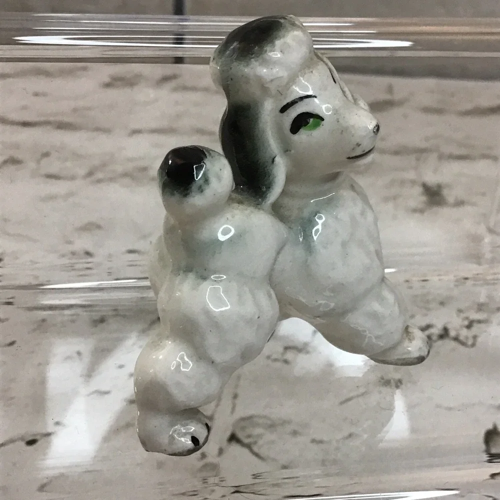 Vintage Porcelain Poodle Figurine‎ White Puppy Dog Green Eyes Approx 2